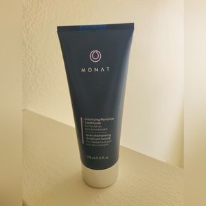 Monat Volumizing Revitalize Conditioner